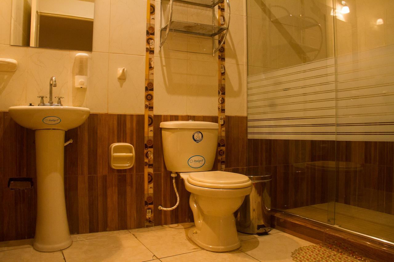 Hotel Safari อีกีโตส ภายนอก รูปภาพ