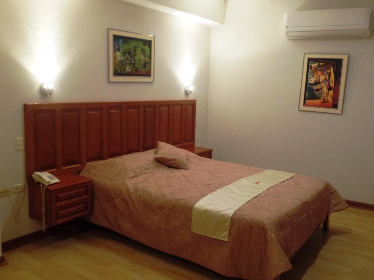 Hotel Safari อีกีโตส ภายนอก รูปภาพ